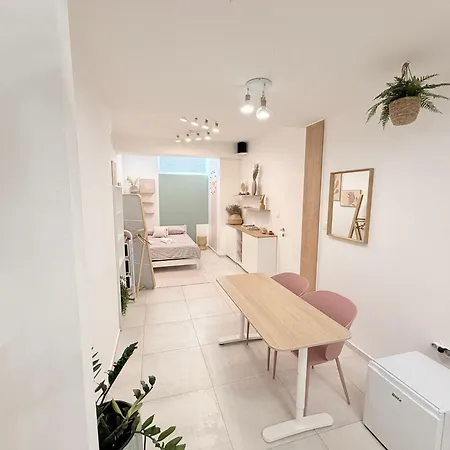 Luna Serene - Gym Rooms