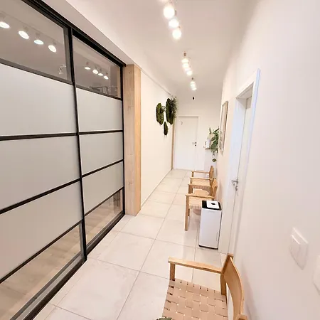 Luna Serene - Gym Rooms *